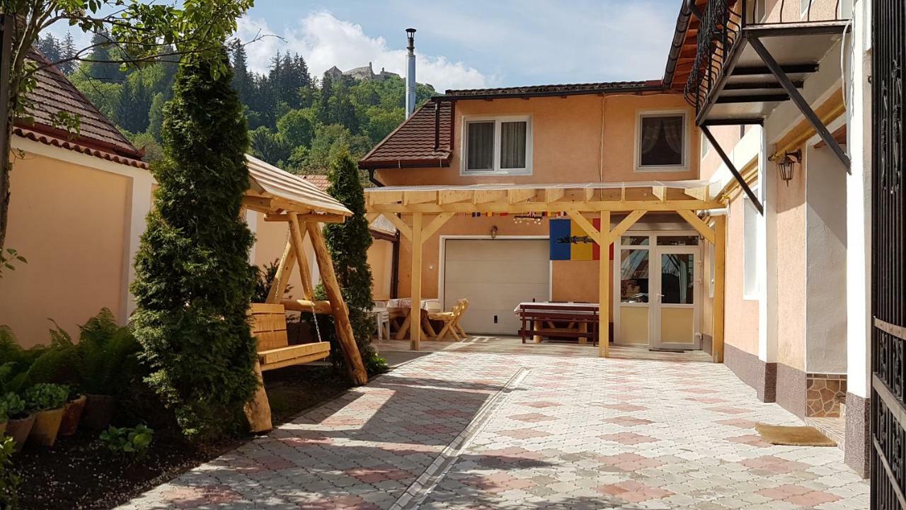 Casa Dacica 호텔 Rîşnov 외부 사진